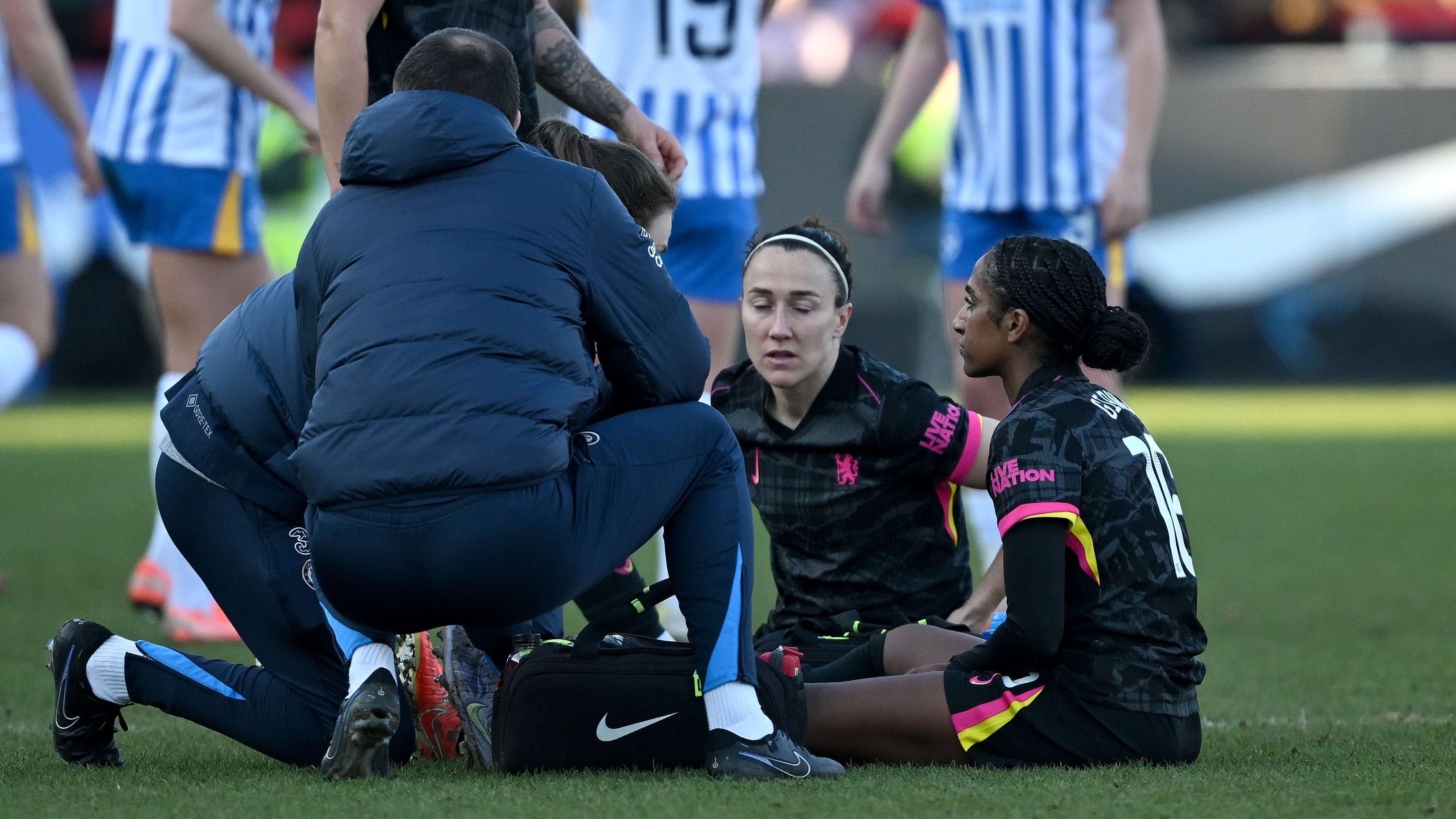 中国男足12月29日热身赛对阵阿曼队全新赛程安排与备战分析