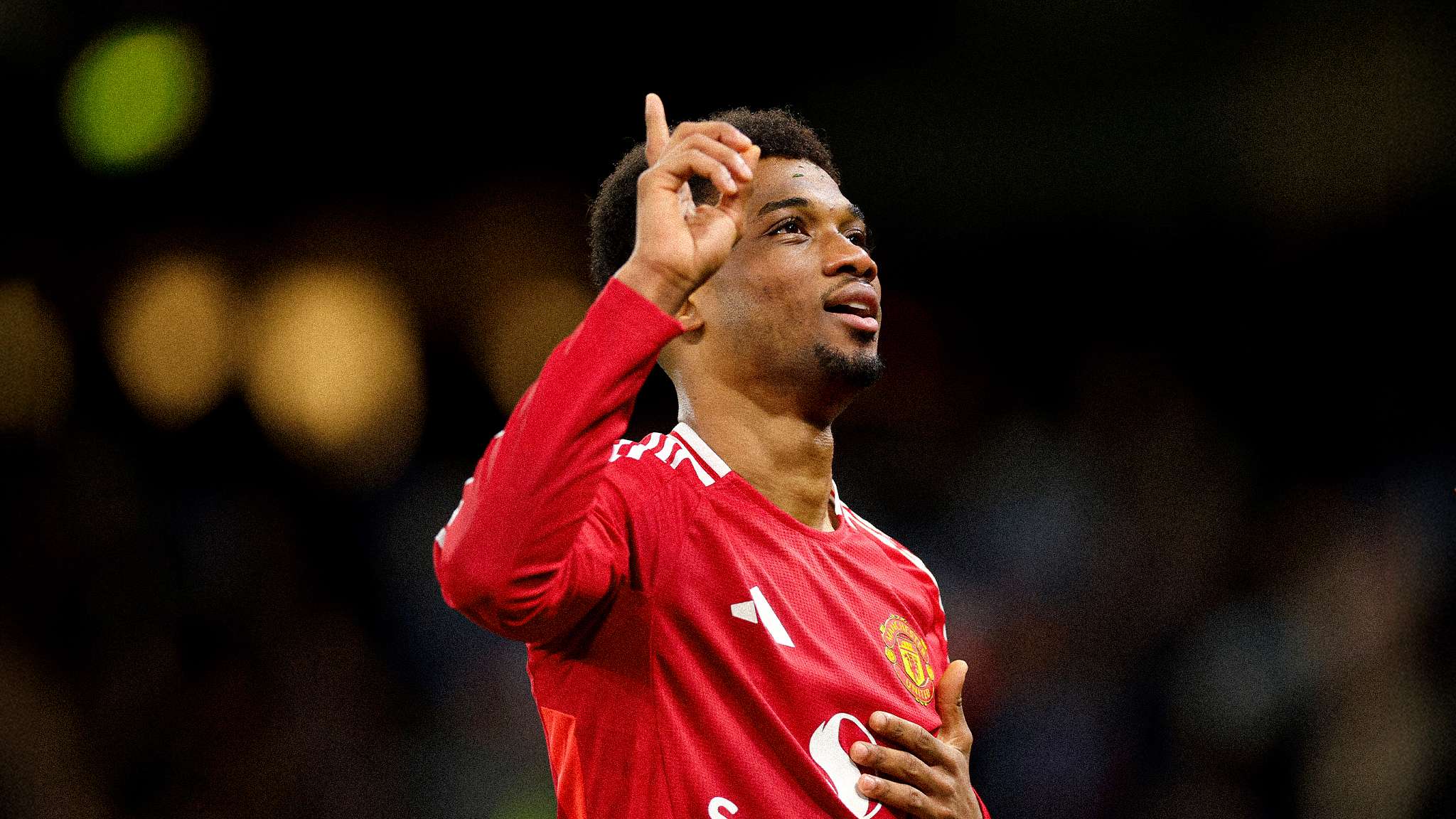 队贡献了一 队贡献了一